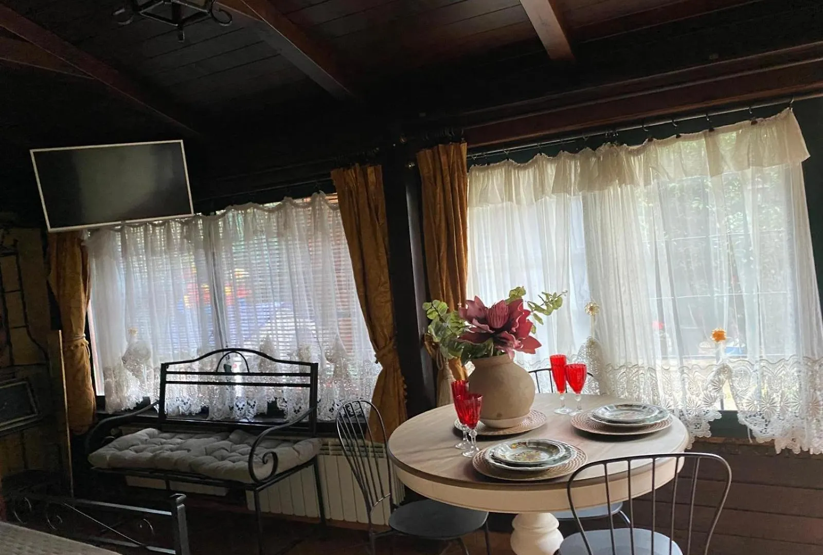 Vacanze Romane 0*, Roma